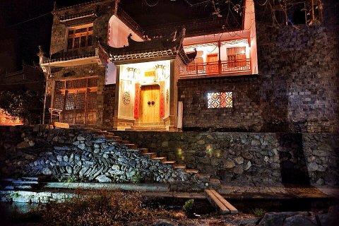 瑶里瑶何楼客栈