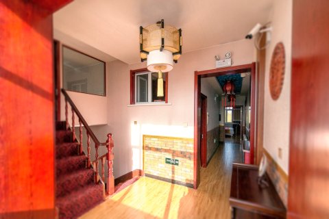 多伦鸿悦燕京客栈