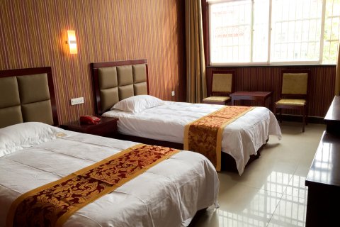 平舆九龙洗浴宾馆