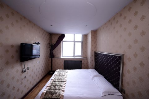 鸡东风顺快捷宾馆