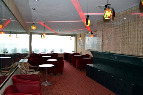 杜尔伯特贵足霖宾馆