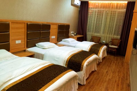 朋口和鑫商务宾馆(连城火车站店)