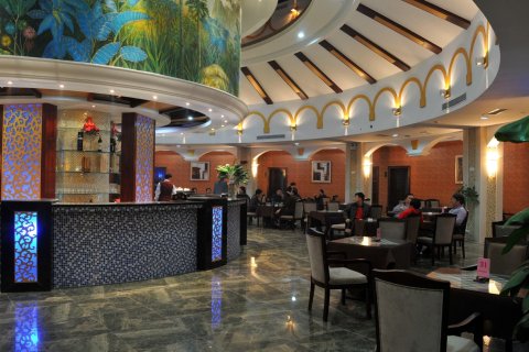 屯昌紫京皇冠酒店