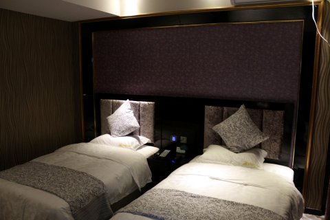 都匀爱立方商务酒店