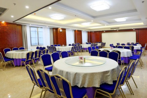 姑婆山森林温泉酒店