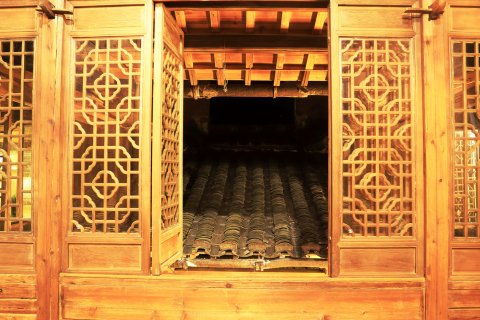 婺源南乡子·西府隐居