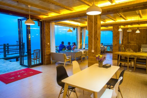 龙脊观景楼民宿(西山韶乐观景台店)