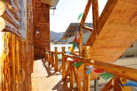 香格里拉格萨拉精品客栈