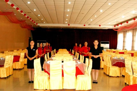 芮城金花大酒店