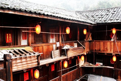 南靖土楼妹和容庄