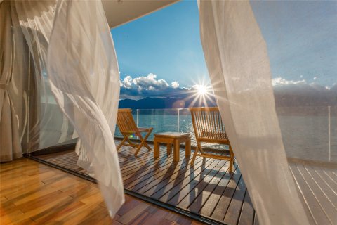 大理洱海拾光海景客栈(金梭岛店)