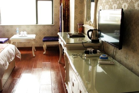 鹤庆兴阳商务酒店