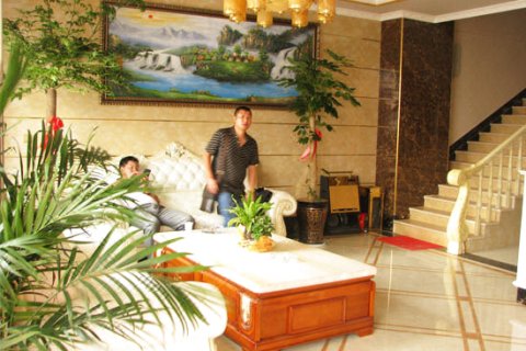 鹤庆兴阳商务酒店