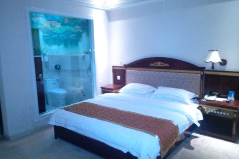 田林阳光假日酒店