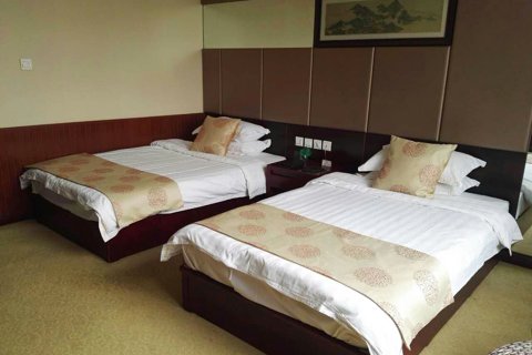 滦县龙翔花园酒店