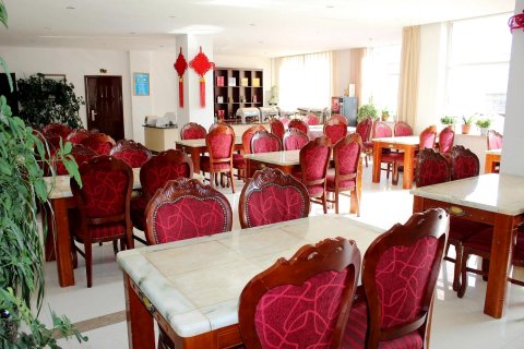 凌海宏泰商务宾馆