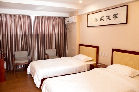 长垣君悦莱宾馆