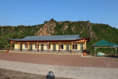 长白阿里郎山庄