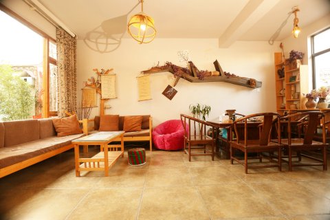 大理古城藏宝海湾主题客栈