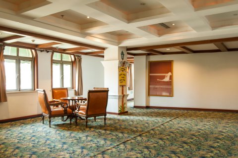 天津团泊湖温泉酒店