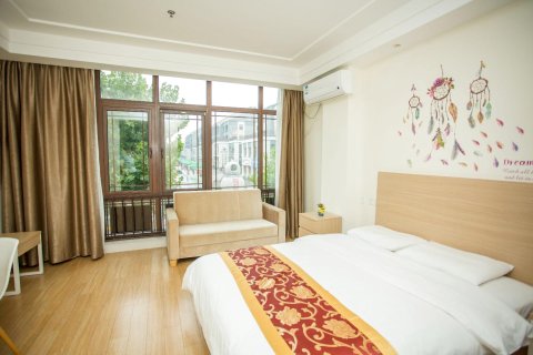 蓬莱海塘花墅客栈