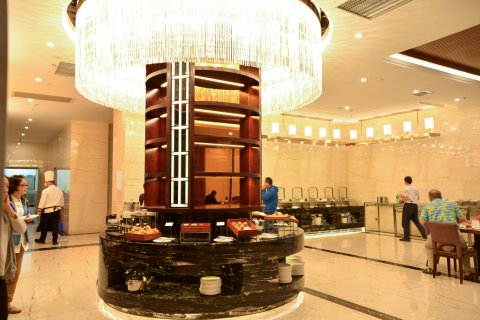 寻甸旺统国际花园酒店