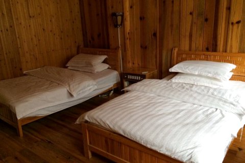 香格里拉虎跳峡山白脸客栈