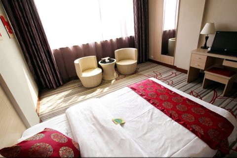 永福金海岸阳光假日酒店