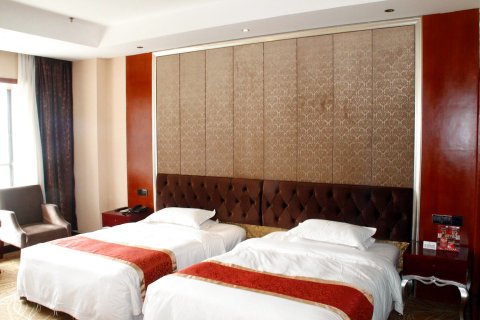 桐梓乾豪大酒店