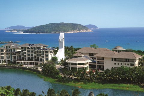 三亚亚龙湾天鸿度假村