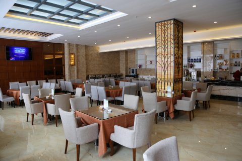 色达世际大酒店