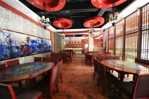 弥勒天溪谷温泉度假村