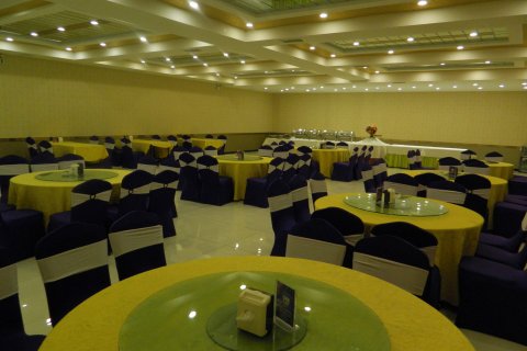 锡林浩特亿嘉名仕假日酒店