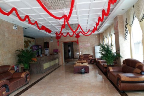 吴川川汇商务酒店(第三中学店)