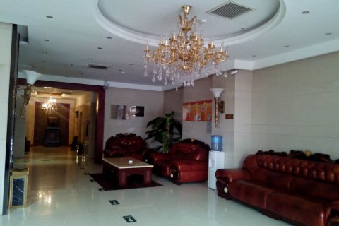 乌拉特前旗英丽泽大酒店