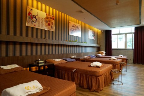 五华客家假日酒店