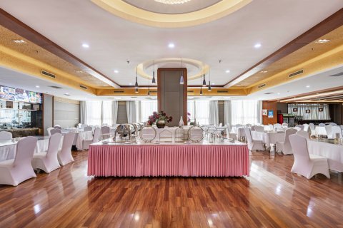 平凉广成大酒店