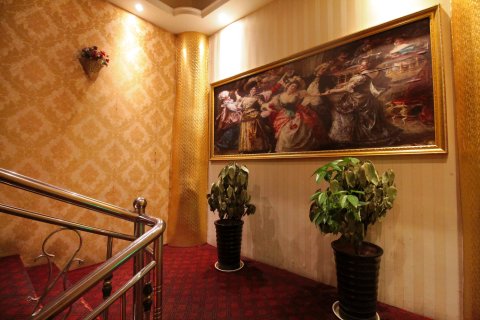 延津王朝假日酒店(卫生西路分店)