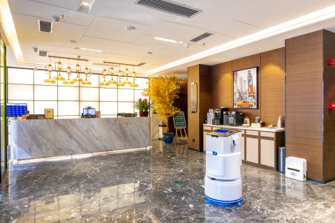 兰州戴斯酒店(东方红广场地铁站万象城店)