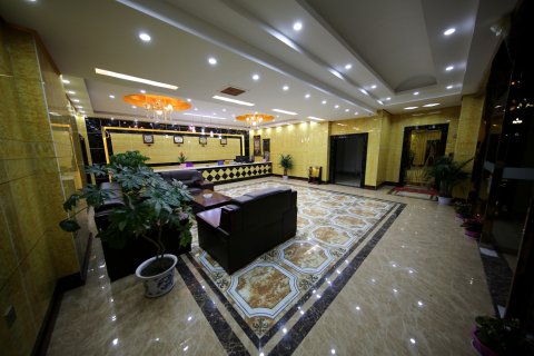 久治勒隆商都大酒店