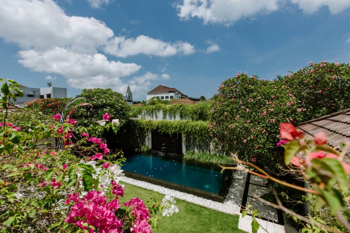 巴厘岛普罗诺亚别墅(Pronoia Villa Bali)