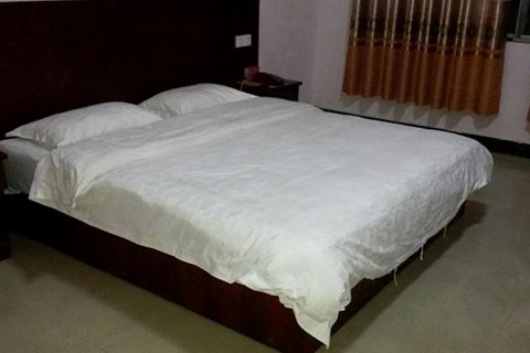 凌云东恒便捷宾馆