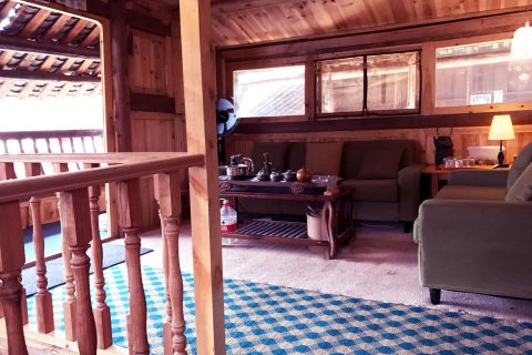 西江千户苗寨鼓藏人家客栈