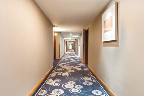 成都艺家风格酒店(金沙遗址一品天下地铁站店)