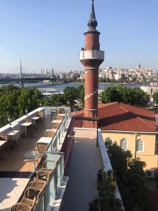 奥廷博艺努兹家庭酒店(Altınboynuz Family Hotel)