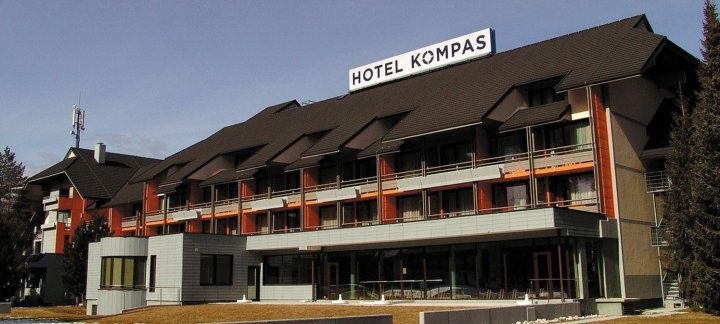 考帕斯酒店(Hotel Kompas)