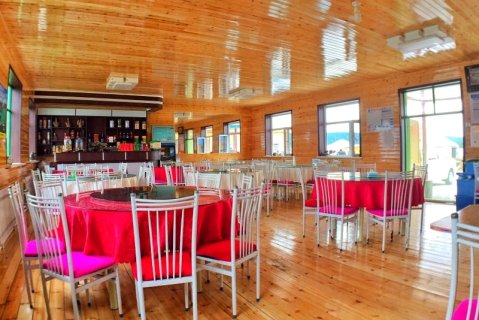 阿尔山峰情园酒店