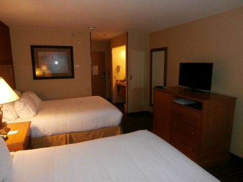 拉顿智选假日套房酒店(Holiday Inn Express Hotel & Suites Raton, an IHG Hotel)