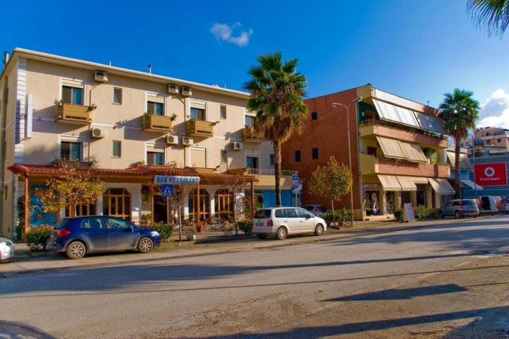 Hotel 4 Stinet