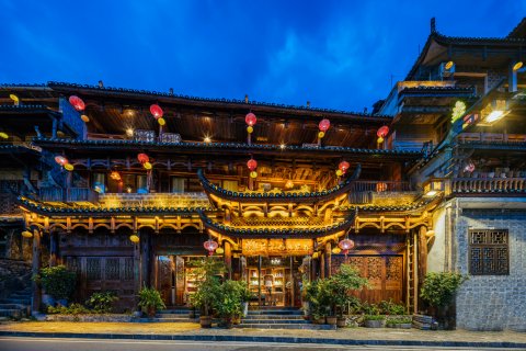 花筑·白河花谷客栈(芙蓉镇瀑布店)